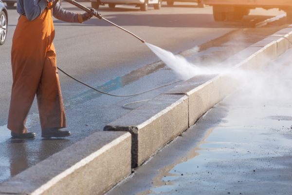 Commercial Concrete Cleaning in Palm Coast
