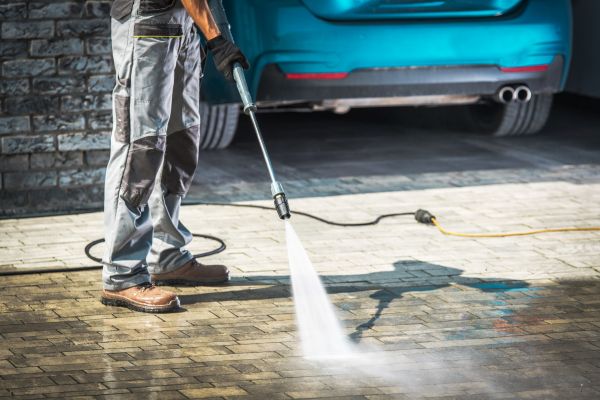 Driveway Pressure Washing in Palm Coast