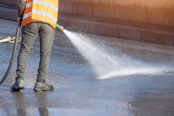 Asphalt Pressure Washing in Palm Coast