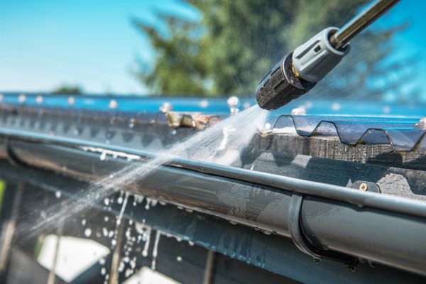 Gutter Jet Washing in Palm Coast